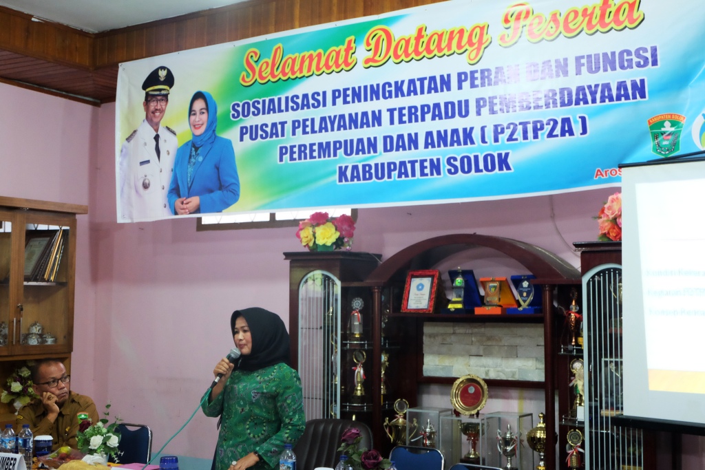 Sosialisai Peningkatan Peran dan Fungsi Pusat Pelayanan Terpadu Pemberdayaan Perempuan dan Anak - (Ada 2 foto)